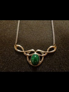 http://www.forvikingsonly.nu/119-322-thickbox/pendant-with-natural-stone-and-chain.jpg