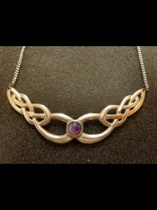 http://www.forvikingsonly.nu/120-323-thickbox/pendant-with-natural-stone-and-chain.jpg