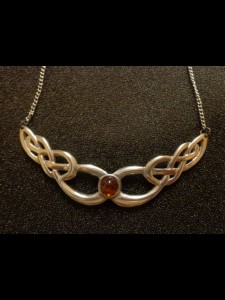 http://www.forvikingsonly.nu/121-324-thickbox/pendant-with-natural-stone-and-chain.jpg