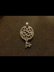 http://www.forvikingsonly.nu/186-395-thickbox/pendant.jpg
