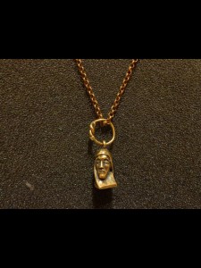 http://www.forvikingsonly.nu/208-417-thickbox/pendant-with-chain-freja.jpg