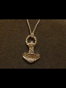 http://www.forvikingsonly.nu/224-433-thickbox/pendant-with-chain-mjolnir.jpg