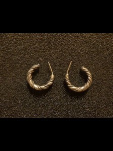 http://www.forvikingsonly.nu/248-457-thickbox/ear-ring.jpg