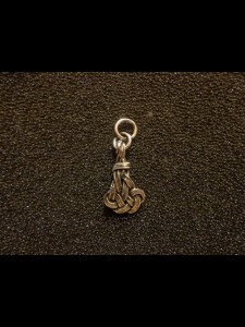 http://www.forvikingsonly.nu/254-463-thickbox/pendant.jpg