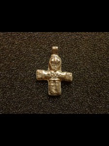 http://www.forvikingsonly.nu/258-467-thickbox/pendant-cross.jpg