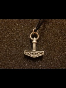 http://www.forvikingsonly.nu/271-480-thickbox/pendant-with-leather-necklace-mjolnir.jpg