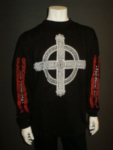 http://www.forvikingsonly.nu/52-204-thickbox/t-shirt-cross.jpg